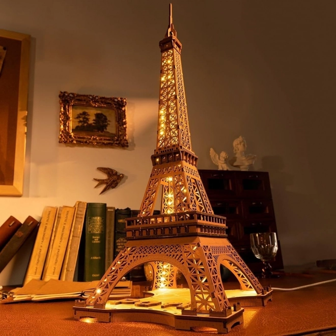 Puzzle 3D din lemn Noaptea Turnului Eiffel, luminoase