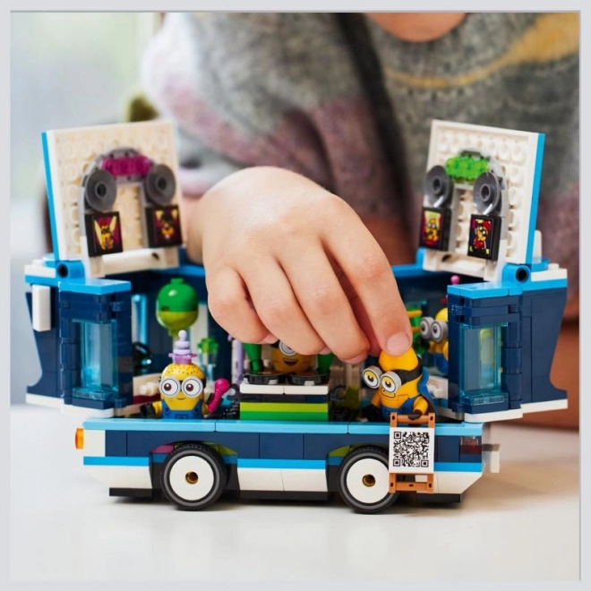 autobuzul de petrecere al minionilor LEGO