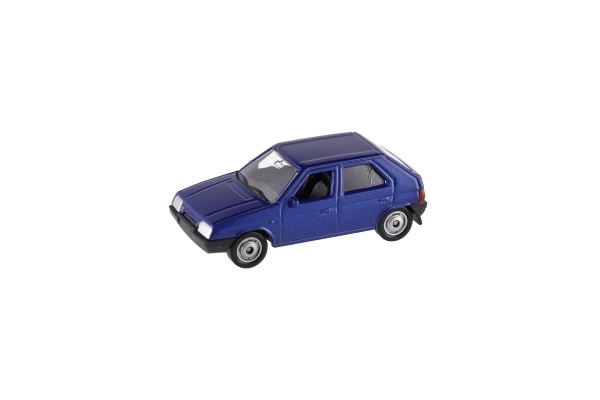 autoturism de jucărie de colecție skoda welly, raport 1:60