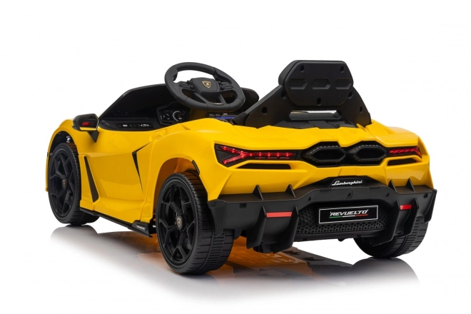 Auto Lamborghini Revuelto Galben