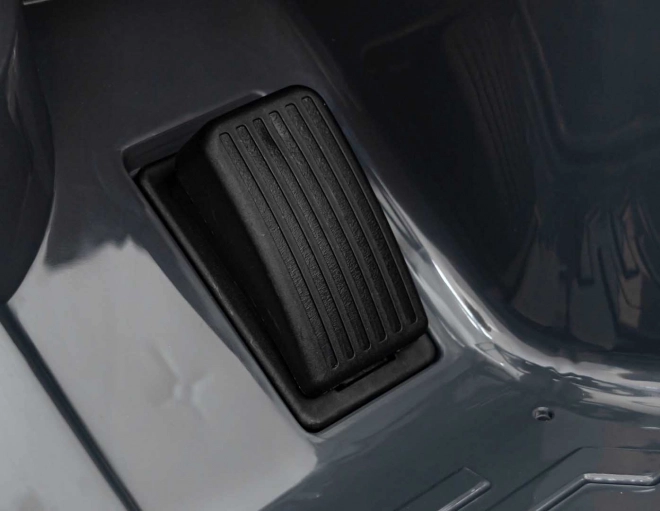 Audi RSQ E-TRON vehicul Gri