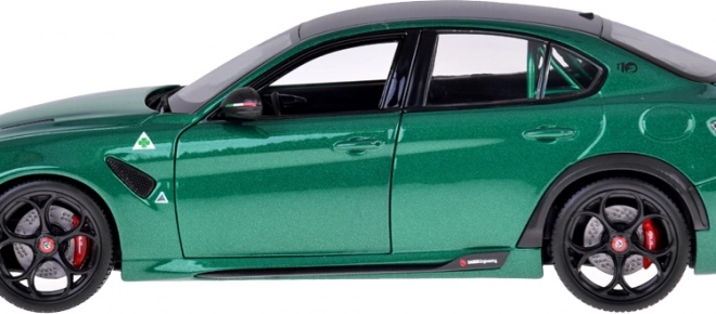 Alfa Romeo Giulia GTAm Quadrifoglio model auto 1:18