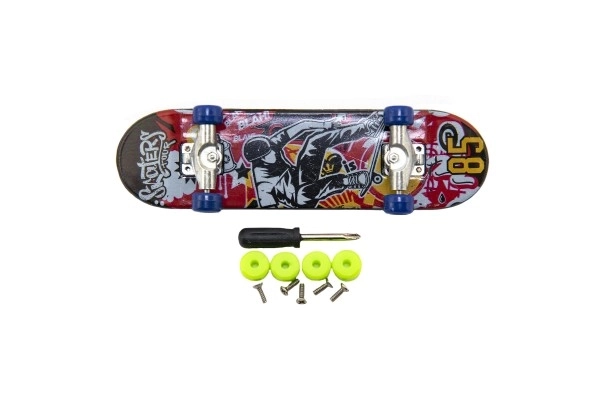 Skateboard prst cu accesorii