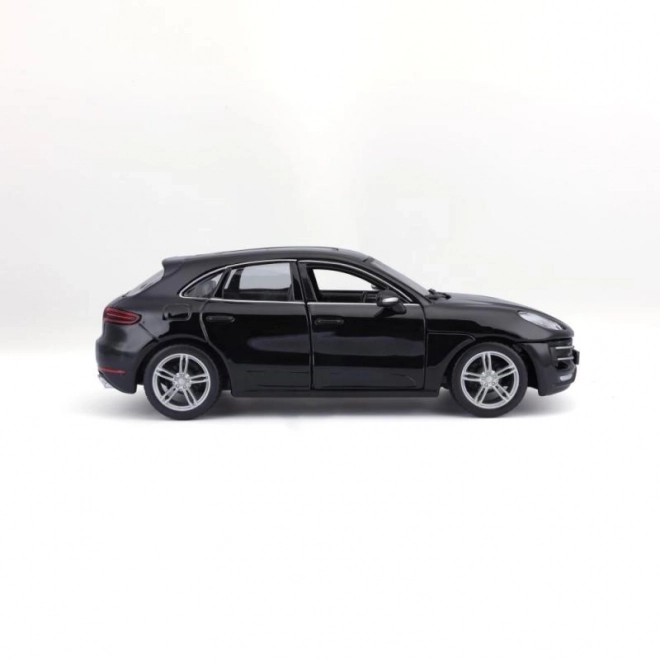 Porsche Macan negru 1:24 de la Bburago