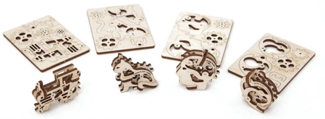 Puzzle mecanic 3D din lemn cu brelocuri Ugears