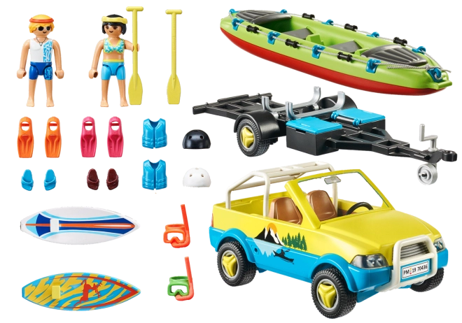 Mașină și remorcă pregătite pentru orice aventură la plajă