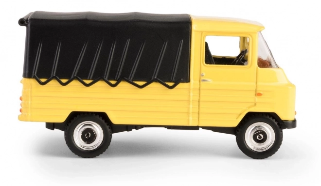 Model metalic camionetă FSC Żuk galben
