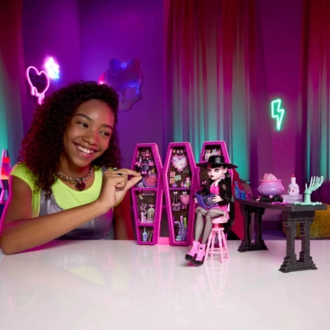 Set distractiv Monster High Draculaura - Camera secretă a elixirurilor