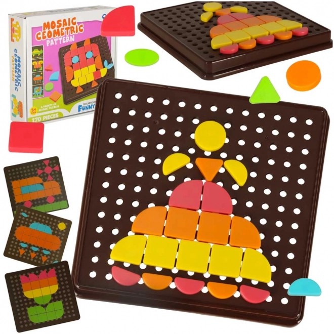 Puzzle mozaică creativă și logică cu forme geometrice