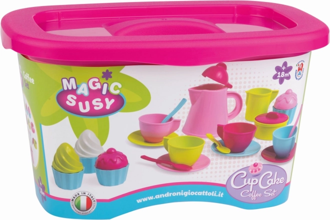 set de cafea cu prăjituri și cutie de depozitare