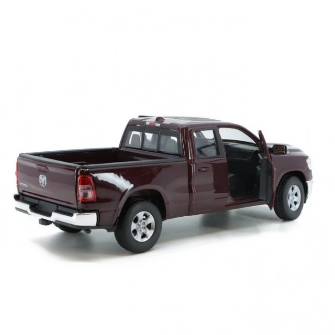 Mașinuță Die-Cast Welly Modely RAM 1500 2019