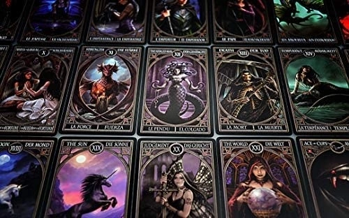 Karte tarot goth Anne Stokes