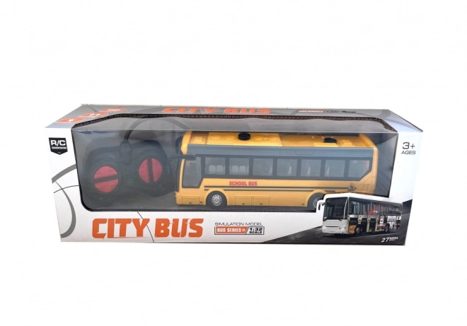 Autobuz școlar controlat de la distanță 1:30