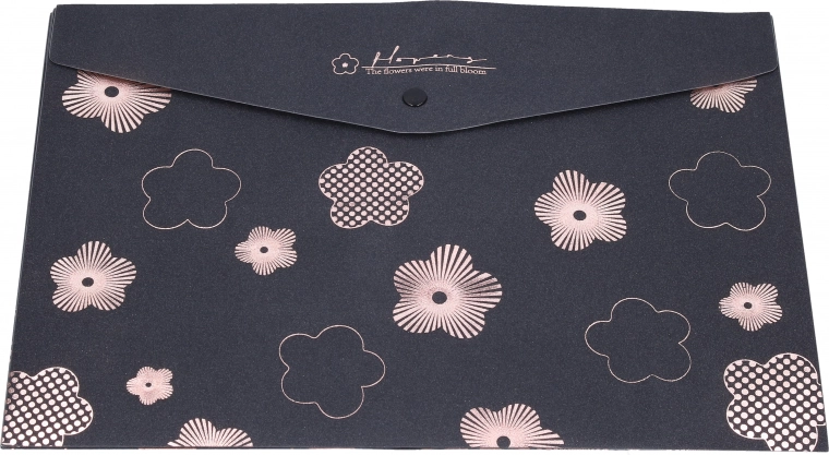 Plastic rezistent pentru utilizare zilnică