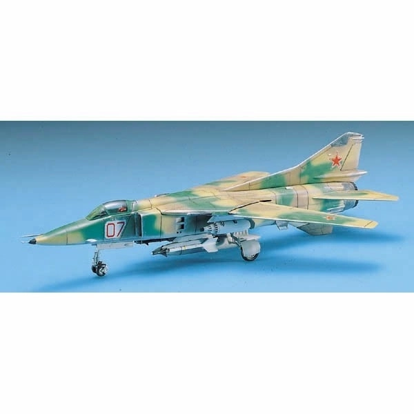 Model avion Mig 27 Flogger de asamblat