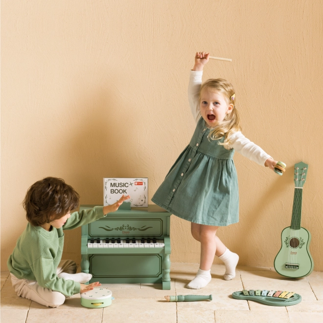 Set muzical vintage din lemn pentru copii de la Classic World