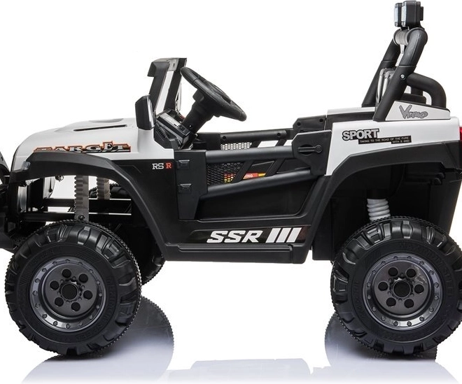 Aspect off-road robust și roți mari