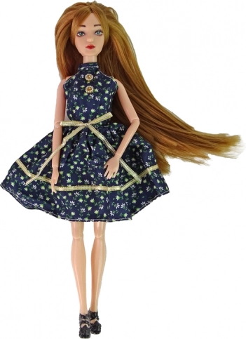 Rochie florală elegantă și accesorii