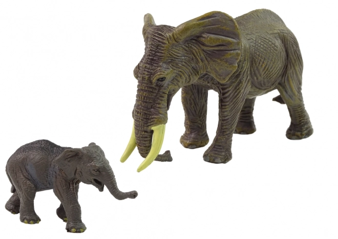 Set figurine elefanți mare și pui din seria Animale din Lume