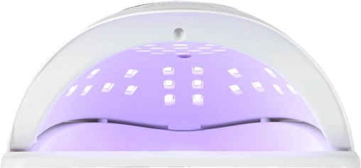 Polimerizare rapidă și uniformă datorită celor 45 LED-uri
