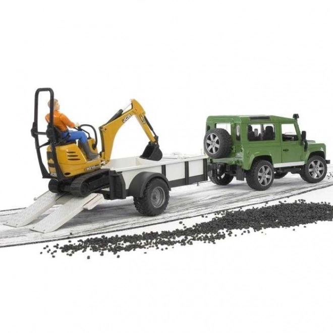 Land Rover cu remorcă și mini excavator JCB de la Bruder