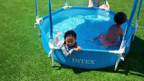 Piscina rotundă pentru copii cu cadru și protecție UV