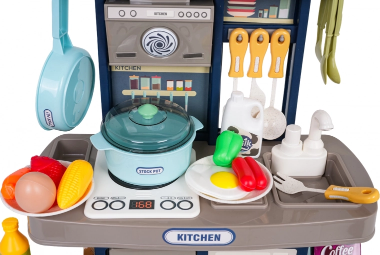 Gătit realist cu lumini și sunete