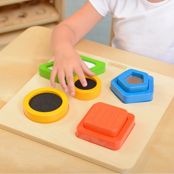 Sorter de forme și texturi Montessori de la Masterkidz