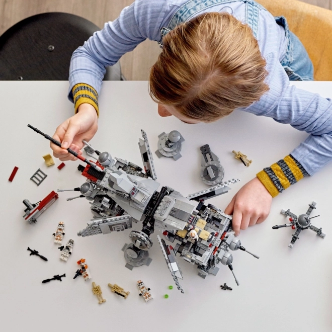 Lego Star Wars mașina de asalt AT-TE