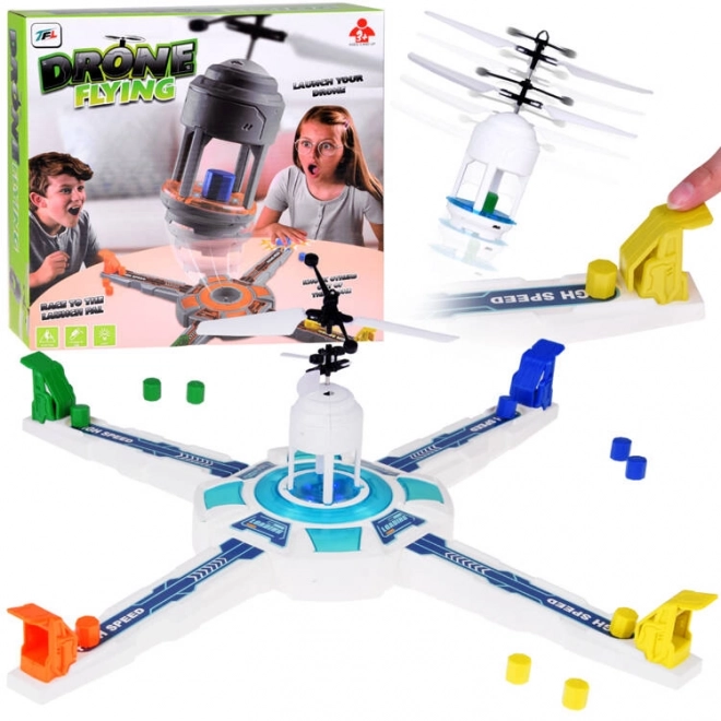 Dron z joc de îndemânare cu stație aeriană