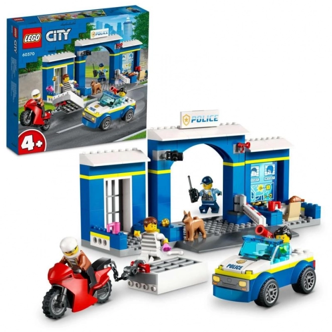 Set LEGO City Post de poliție urmărire