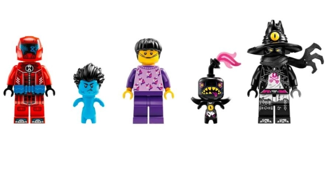 Trei minifigurine detaliate