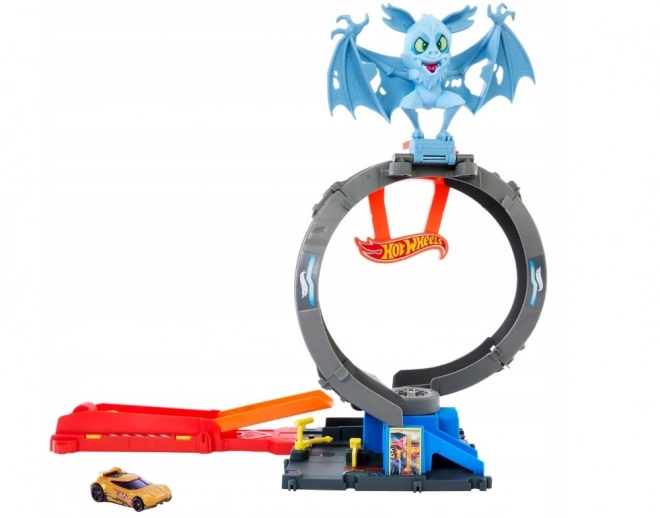 Set tematic cu buclă pentru mașini Hot Wheels Pista Liliacul Întunecat