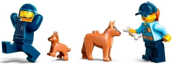 Minifigurine, câini și accesorii pentru povești