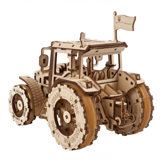 Puzzle mecanic 3D din lemn Tractor Ugears