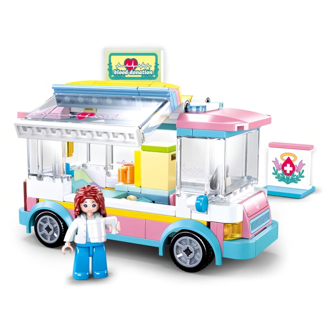 Figurină asistentă medicală cu părți mobile