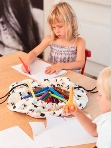 Organizator universal pentru mărunțișuri de copii