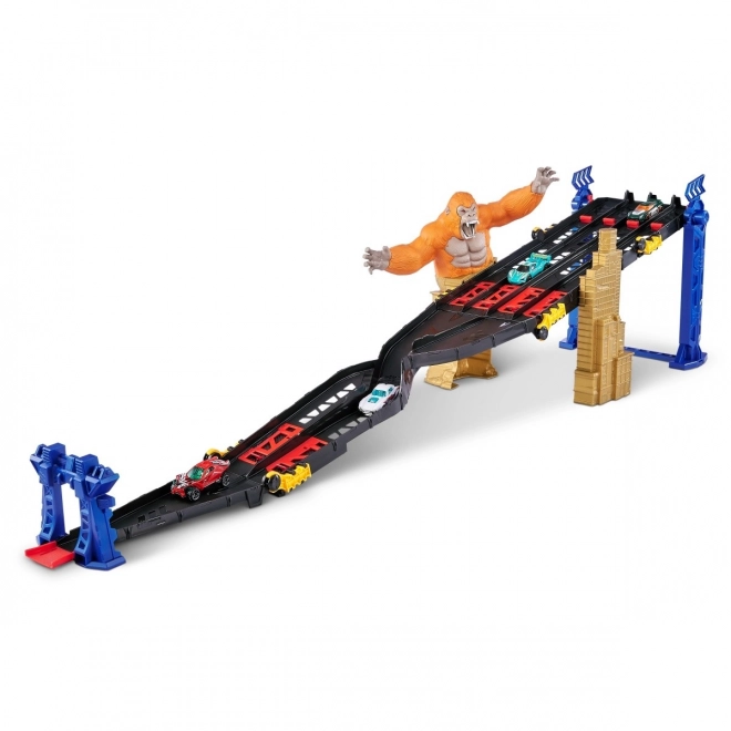 Pistă distractivă Metal Machines 4 piste atacul Gorilei