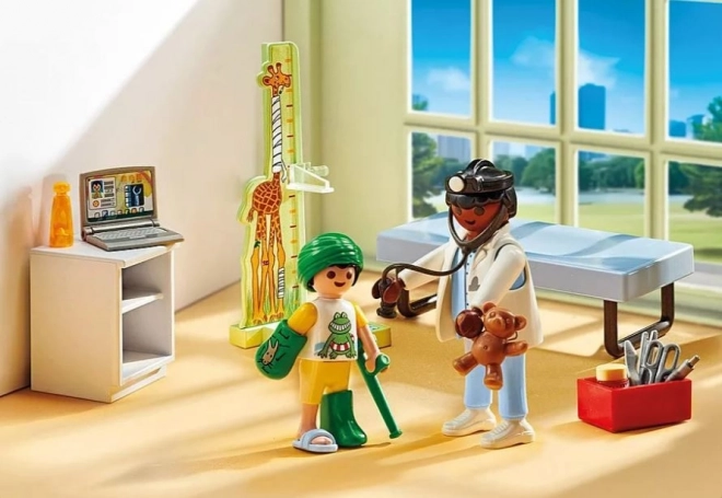 Set figurine acțiune eroi pediatru cu ursuleț de pluș
