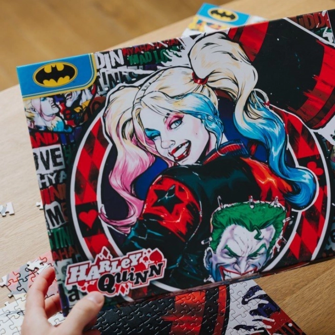 Puzzle 1000 de piese premium plus Harley Quinn Batman