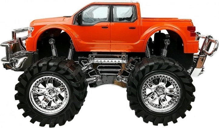 Monster truck off-road cu roți uriașe