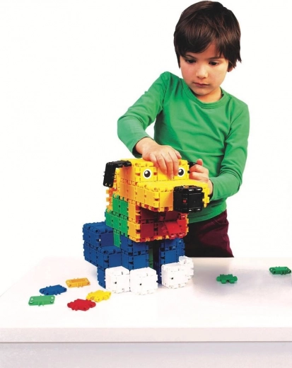 Susține creativitatea și motricitatea fină