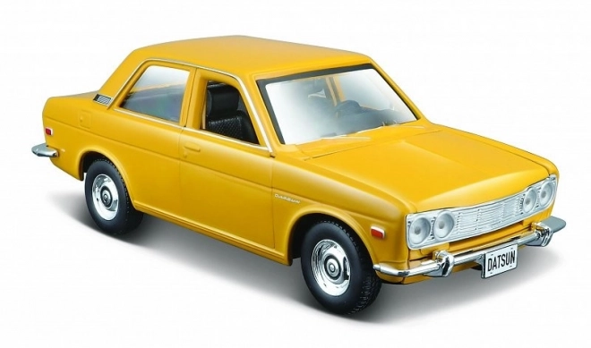 Model Datsun 510 1/24 galben