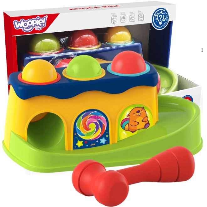 Culorata lovitură cu ciocan Montessori de la Woopie