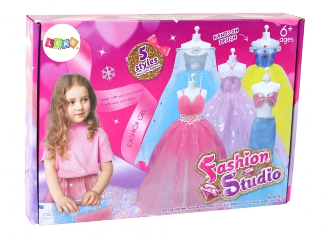 Set artistic creativ de creație a rochiilor