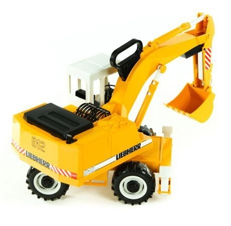 Cabină rotativă a excavatorului cu braț funcțional