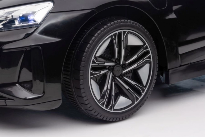 Mașinuță electrică pentru copii Audi RS e-tron GT neagră