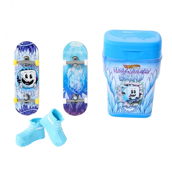 Hot Wheels set fingerboard și botine în cutie
