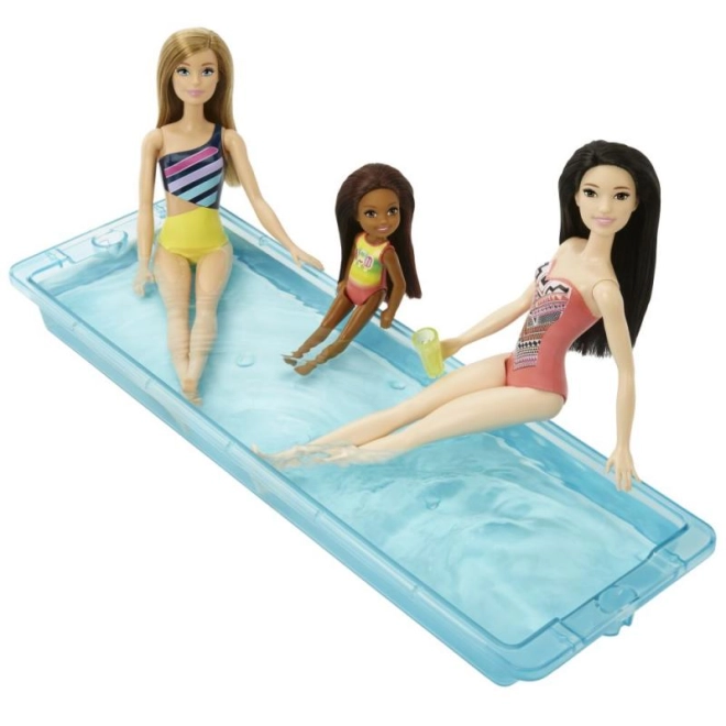 Piscină cu tobogan pentru distracție maximă