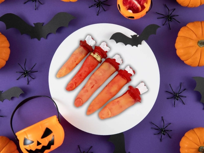 Decoratiuni de Halloween cu degete false din plastic